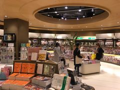 -诚品(信义店)