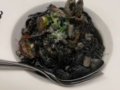 鲜虾墨鱼手工意面-BONAZZA 意大利餐厅