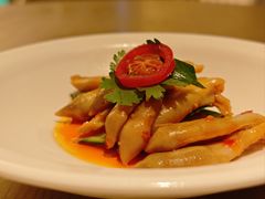 -浅深(世茂滨江精品店)