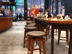 -星巴克(西安曲江银泰店)