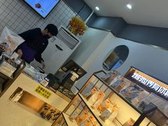 -吾悦广场(南京鼓楼店)