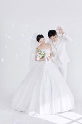 -卡米拉婚纱摄影工作室(金汇广场店)