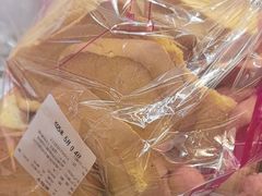 -白玉兰食品甜凤店(合生汇店)