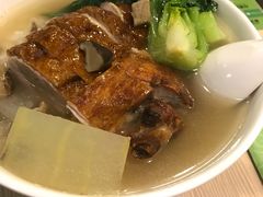 -佰搭果·广式茶餐厅(西华路店)