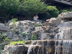 -茅山东方盐湖城景区