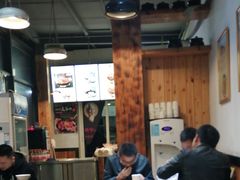 大堂-舅姥爷砂锅(正阳路)