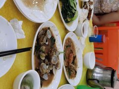 -锐记美食店·现捞海鲜(闸坡店)