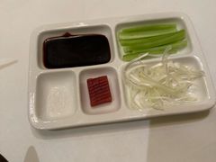 -贝勒爷·酥不腻烤鸭