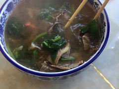 -三升美食城
