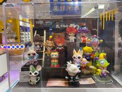 -泡泡玛特POPMART(上海环球港店)