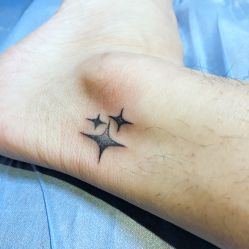 -周忆刺青原创设计定制