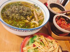 -矮子粉店1985·长沙米粉(湘春路店)