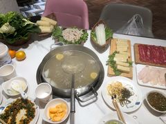 -和兴记潮汕牛肉火锅(太原街万达店)