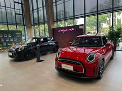 -上海普陀宝诚MINI4S店(红柳路店)