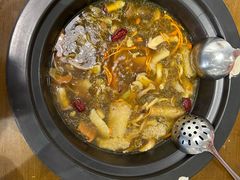 -菌乡缘·野生菌蒸汽鱼火锅(江边夜市店)