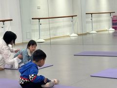 -飞童凡响艺术学校(松江区九里亭校区)