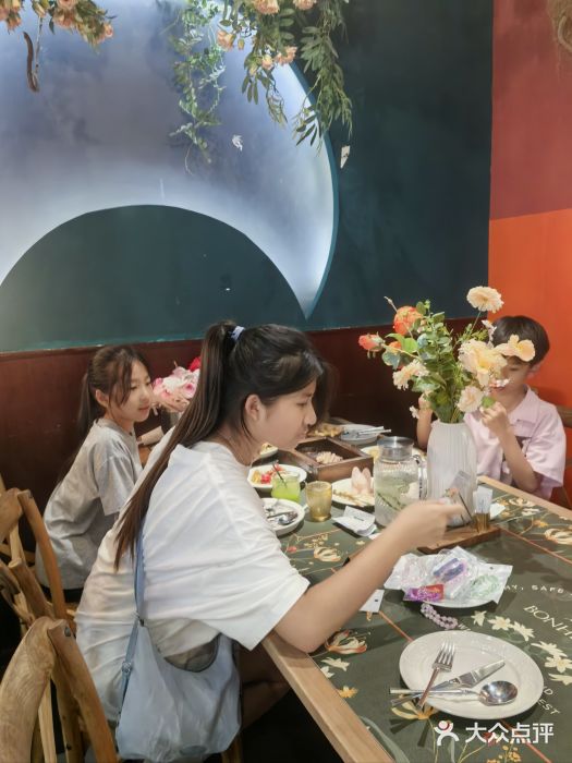 第101座花园餐厅(湖滨88店)图片