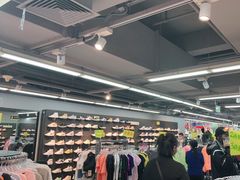 -法雅体育工厂店(皂君庙路店)