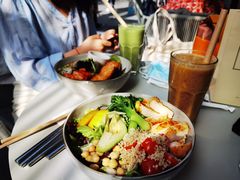 牛油果芒果鸡胸色拉-Wagas沃歌斯(大学路店)