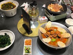 -江宴渔村·鱼鲜土菜(紫荆广场店)