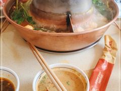 -东镇老火锅(长春路首店)