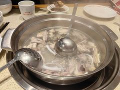 -煲大王猪肚鸡·椰子鸡火锅(红谷滩万达店)