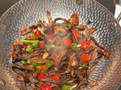 -鸽子侯·家宴·平价海鲜(绿地店)