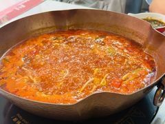 -毛辣果·贵州红酸汤牛肉火锅(西单店)