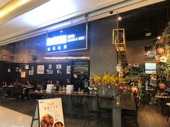 -新鲜誌·新派食集(万象天地店)