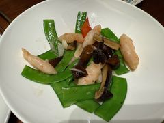 云南鸡枞菌小炒鲜虾滑-觅唐MITONG(鸟巢店)