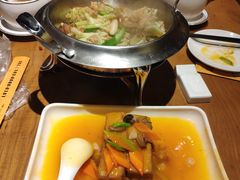 -隔壁老王·家常云南菜(花巷店)