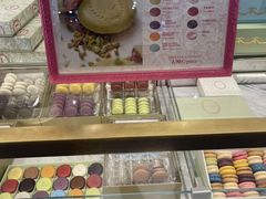 -ladurée(戴高乐机场T 2F店)
