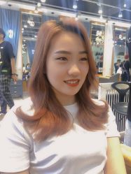 -妃格美发沙龙·烫发·染发