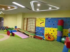 -KidsHome毅英宝贝家早教托育中心