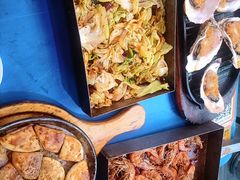 -老东镇啤酒屋海鲜加工·蒸汽海鲜·海鲜烧烤(台东店)