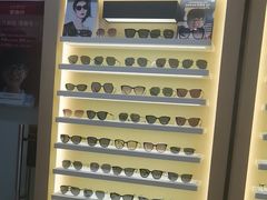 -康利眼镜·蔡司战略合作店(龙泉书房店)