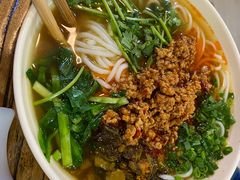 纯正云南小锅米线-遇见阿家村云南菜(魏公村店)