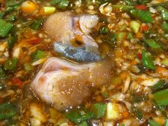 -肖肖酸萝卜鱼火锅(总店)