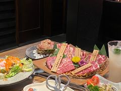 -肉魁屋·烧肉·烧鸟·酒场(高新店)