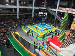 -蒙特利亲子乐园