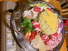 -恩你小木屋·韩式料理(假日广场店)
