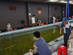-光头佬室内钓虾场·烧烤·团建·亲子(中山八路店)