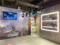 -VR+乐园·VR电竞·家庭亲子·密室逃脱·轰趴团建