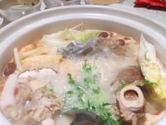 -三人行骨头王火锅(长寿店)