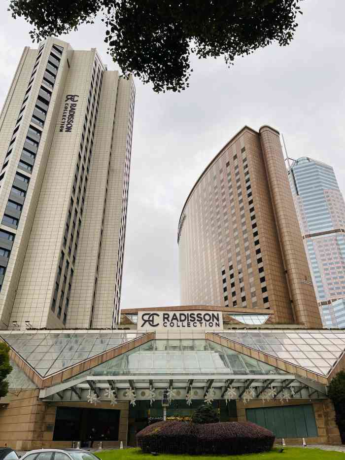 上海扬子江丽笙精选酒店-"地段很好,靠近虹桥古北,所以日本客人比较.