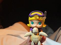 -泡泡玛特POPMART(上海环球港店)