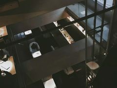 -穹六人间 people 6(岳阳路店)