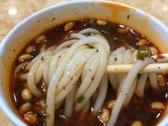 -覃肥叔桂林米粉(粮道街店)