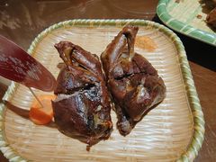 -东口码头·烧鸽子·鱼头泡饼·地方菜(金鹰悦城店)