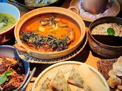 -吃饭皇帝大土家民族菜(正大广场店)